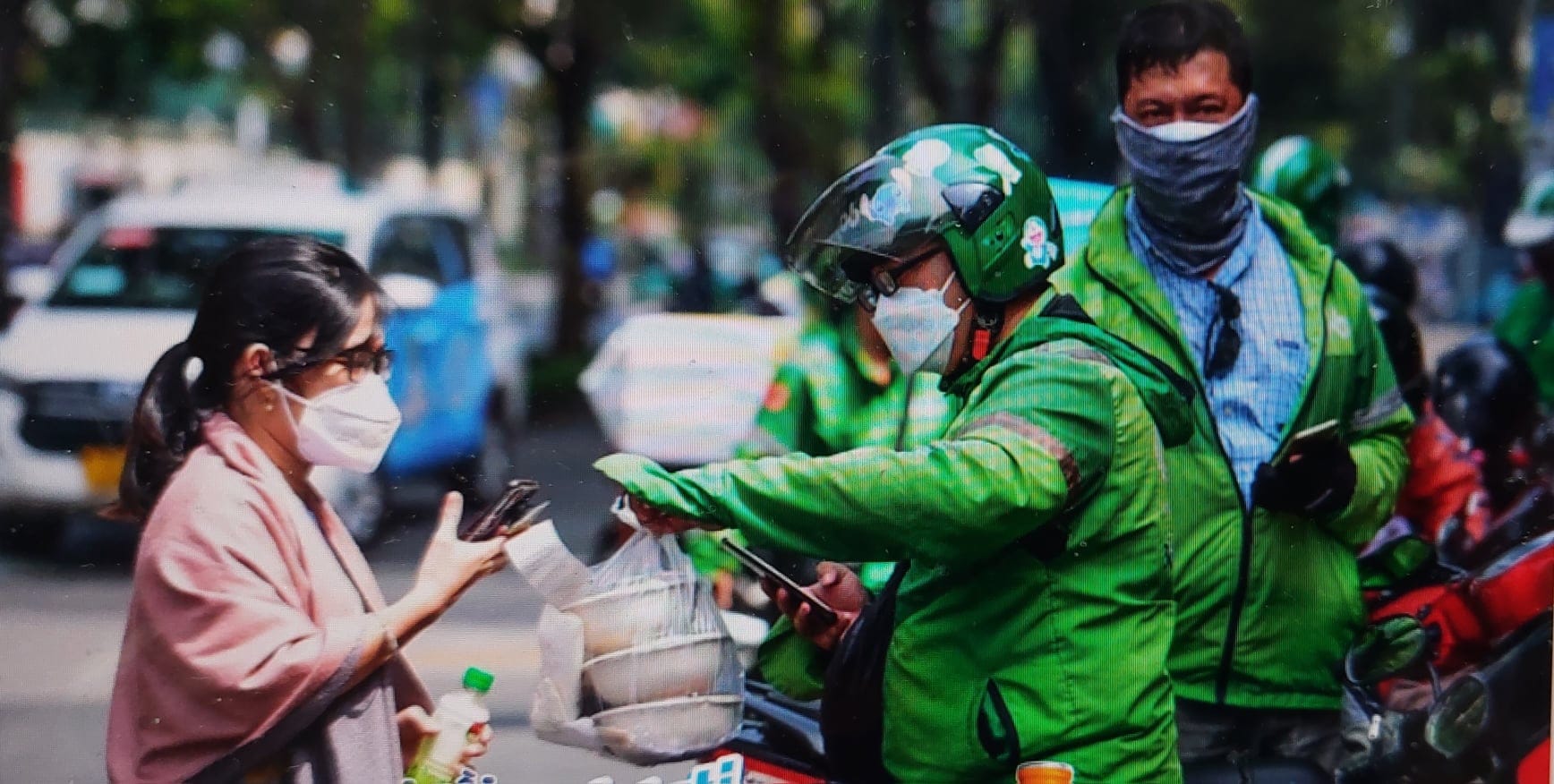 RÁC THẢI NHỰA TỪ MỖI NHÀ, VÌ SAO TĂNG HOẢNG HỒN?