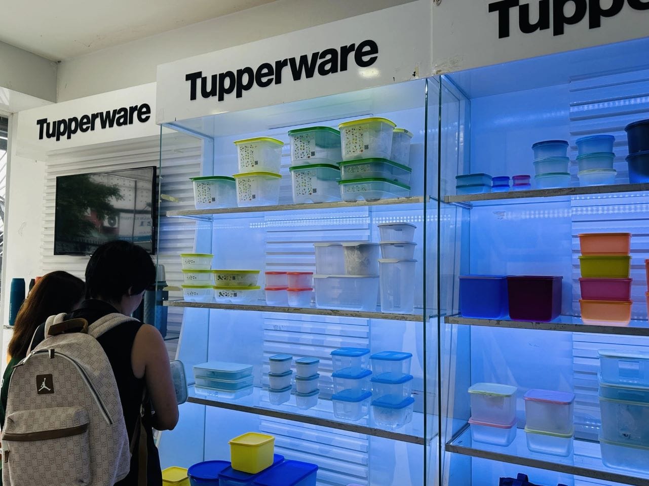 TUPPERWARE PHÁ SẢN – SẢN PHẨM, THƯƠNG HIỆU VÀ TRÁI TIM