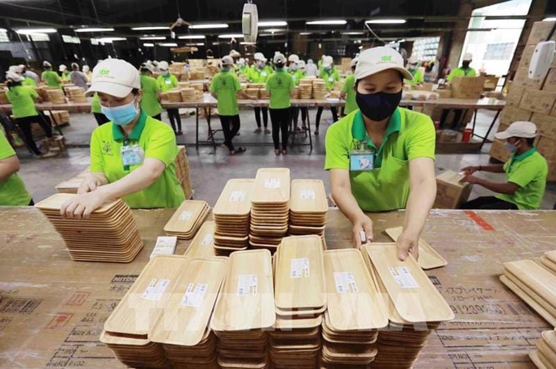 ĐÁNH TRỐNG KÊU OAN                        CHO…16 TỶ ĐÔ.